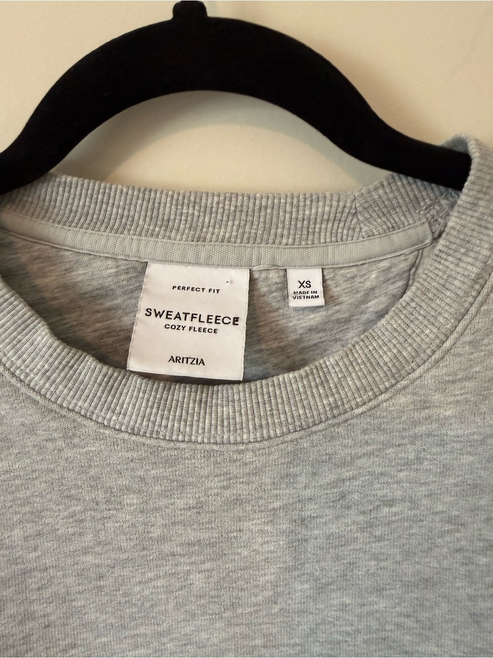63. | Aritzia | Sweatfleece Cozy Fleece |Grey Crewneck Sweatshirt | XS - Picture 6 of 7